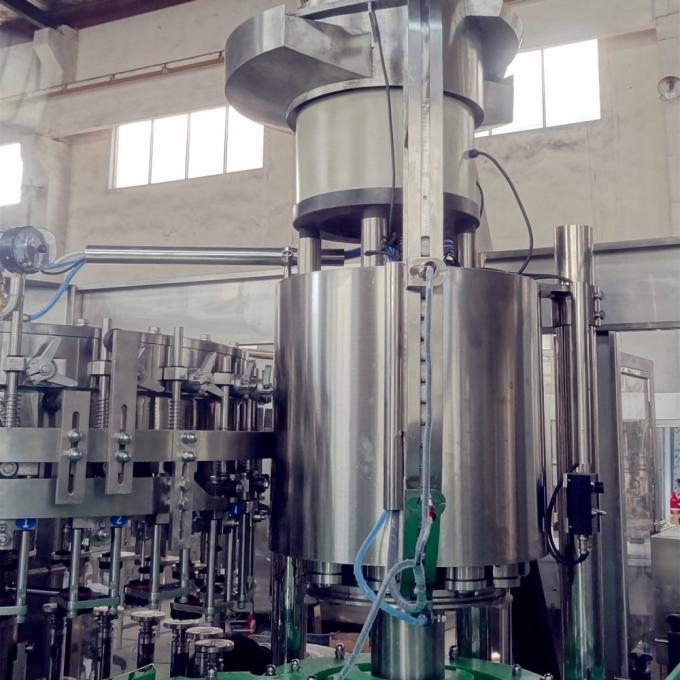 2016 neues Entwurfsautomatbier/karbonisierte Getränkefüllmaschine für kleine Fabrik