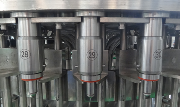 Fruchtsaft-Füllmaschine mit CIP-System Siemens PLC erhöht 7
