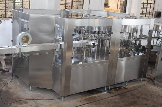 Industrielle Sodawasser-Füllmaschine-/funkelndes Wasser-Verarbeitungs-Ausrüstung 0