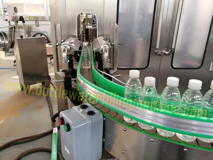 6000B/H schließen Trinkwasser-Flaschen-Füllmaschine mit PLC + Touch Screen ab 2