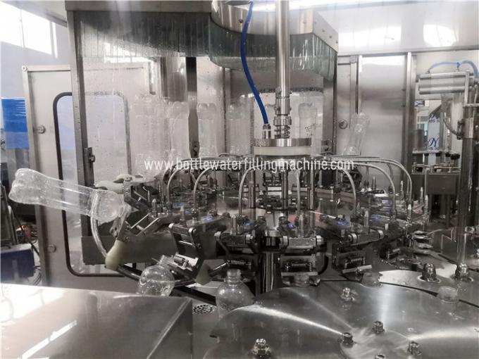 33cl 50l karbonisierte Getränk-Füllmaschine, die Sodawasser-Produktion, die Anlage macht 0