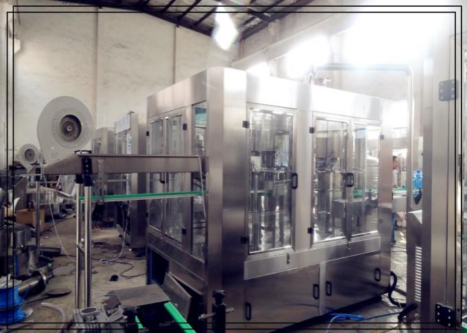 PLC steuern Fruchtsaft-Füllmaschine für silbriges Weiß der Getränkefabrik-SUS304 1