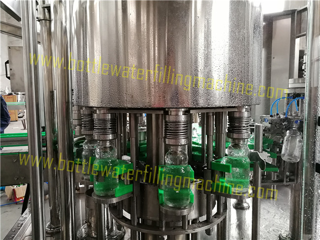 Kapazität Aluminiumder kappen-Glasflaschen-Saft-füllende Ausrüstungs-3000b/h 1