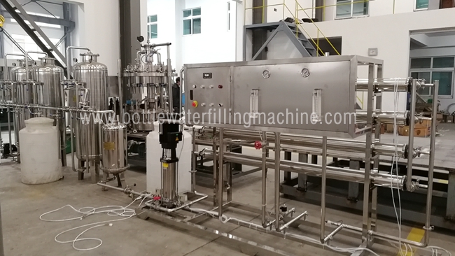Große Kapazitäts-Wasseraufbereitungs-Maschine, Flaschen-Füllmaschine des kleinen Maßstabs 0