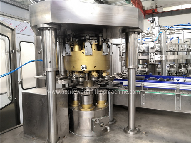 Automatisches Soda des Edelstahl-330ml karbonisierte Getränk-Füllmaschine 0