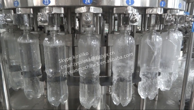 Füllung und Dichtung Mineralwasser-Saft-Gas Bevarage bearbeiten maschinell,/flüssige Füllmaschine 2